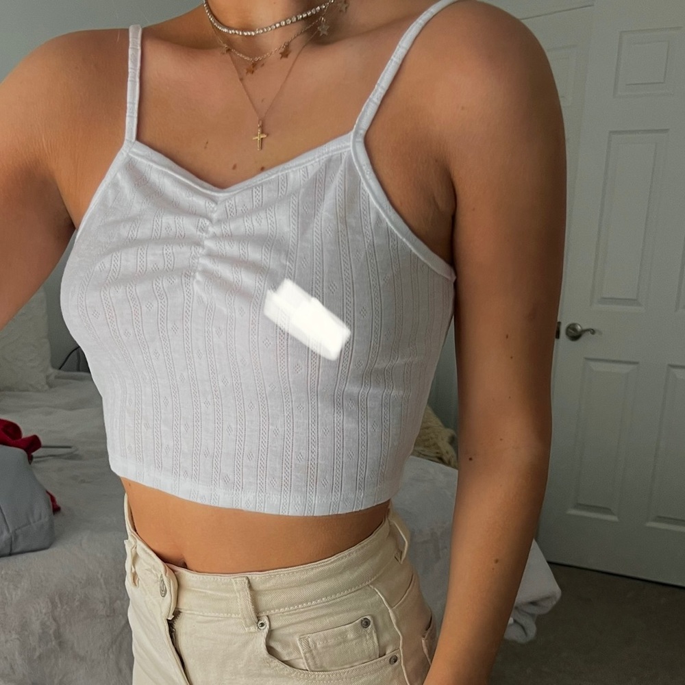 DAINTY WHITE TANKTOP